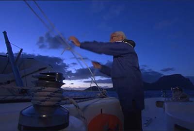 Lord Howe Island to Middleton Reef, light to light Bega, Flooded Lake Eyre