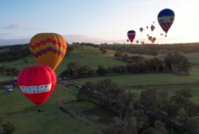 Travel Oz Series 3 Episode 11 - Mighty Murray River, Trobriand Islands and Yarrangobilly Caves